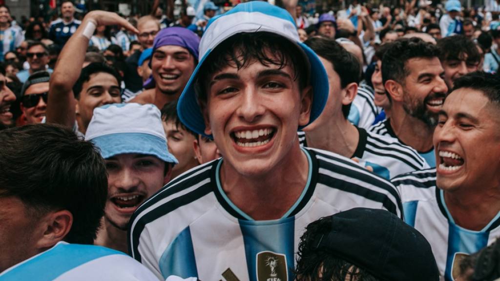 La pasión de argentinos y españoles toma Nueva York antes de la final-espanoles-toman-nueva-york-2 | EFE.