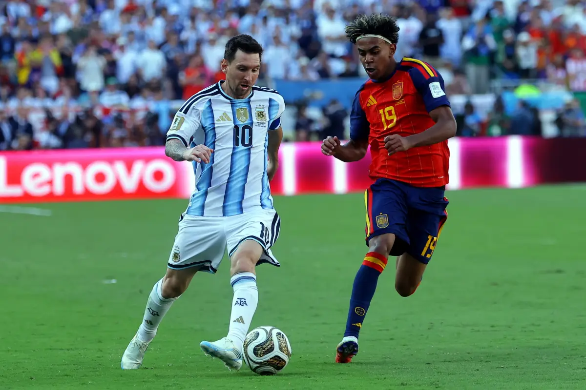 Lionel Messi ante Lamine Yamal en la final del Mundial 2026