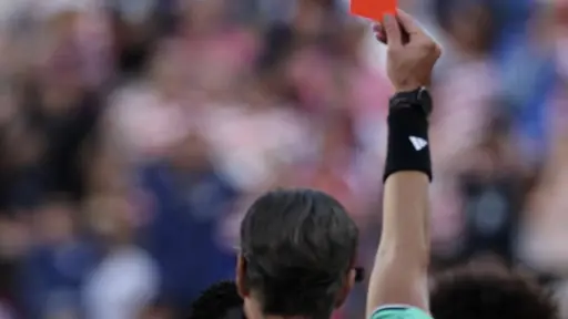 La regla que salvó a Balogun: el artículo 27 que desató la polémica antes del Bélgica vs EE. UU.