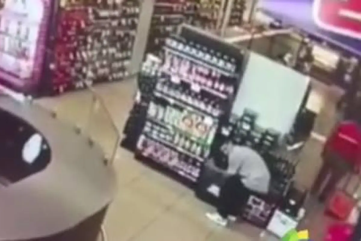 Robo en supermercado de zona 12, Captura de video