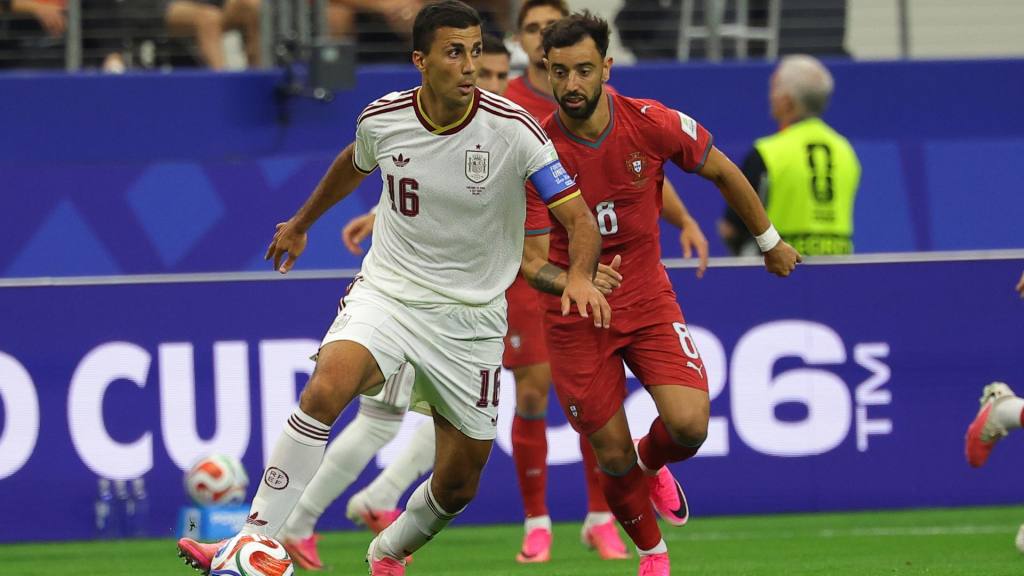 Partido entre Portugal y España por el Mundial 2026 | EFE