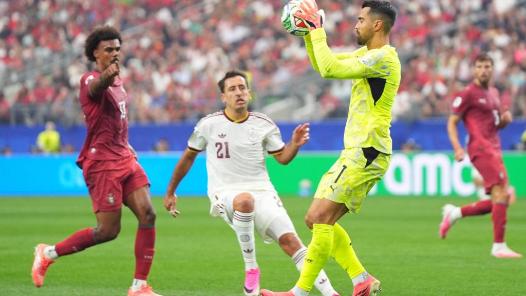 Partido entre Portugal y España por el Mundial 2026 | EFE