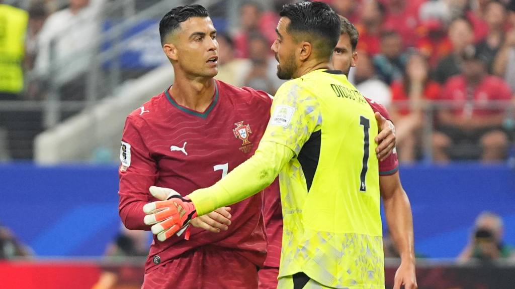Partido entre Portugal y España por el Mundial 2026 | EFE