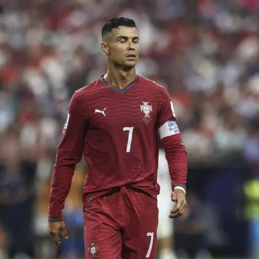 Cristiano Ronaldo, de Portugal, muestra su decepción tras perder el partido de octavos de final del Mundial 2026 entre Portugal y España, en Dallas, Texas (EE ,UU