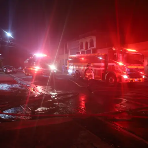 Área donde se registró el incendio en Villa Nueva. ,Bomberos Voluntarios