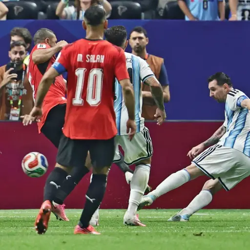 Messi marcó su gol número 21 en la historia del Mundial. Ante Egipto fue su noveno tanto consecutivo en la Copa del Mundo. ,EFE