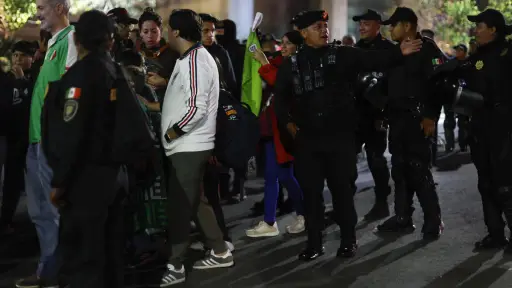 ¡Sí hubo serenata! Afición de México puso a prueba el blindaje de Inglaterra