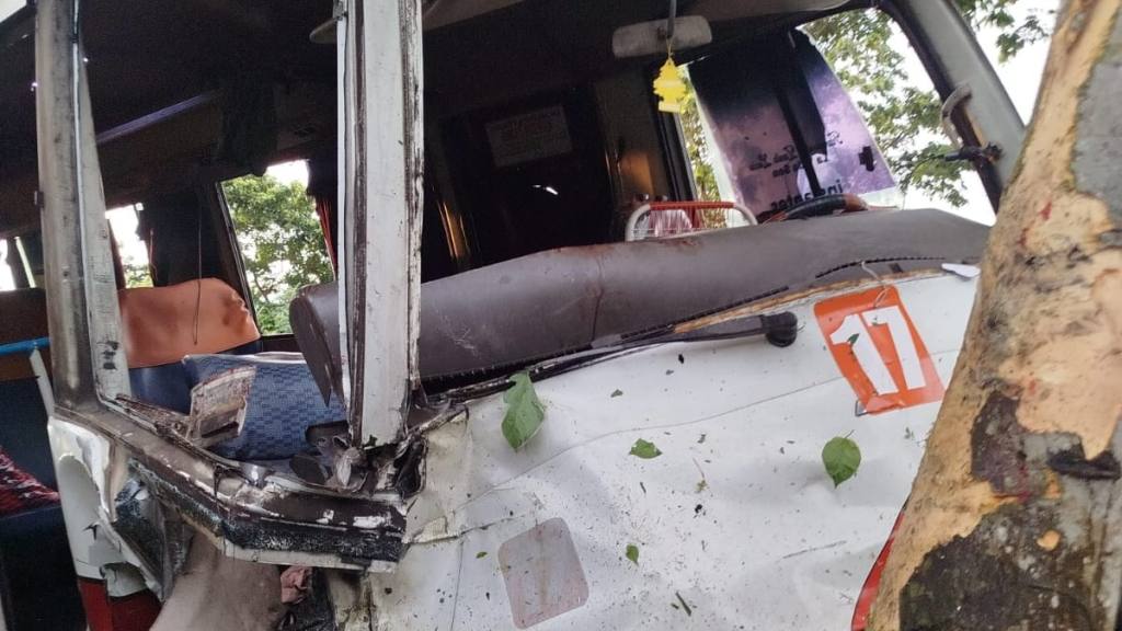 Accidente de microbús causa heridos en Coatepeque, Quetzaltenango | Bomberos Municipales Departamentales