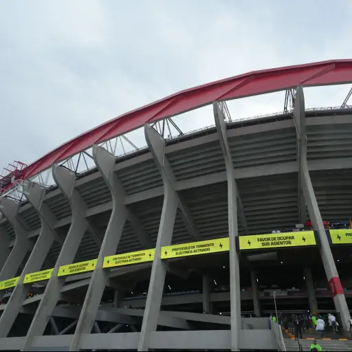Tormenta eléctrica retrasa el México vs. Inglaterra. , Selección Nacional