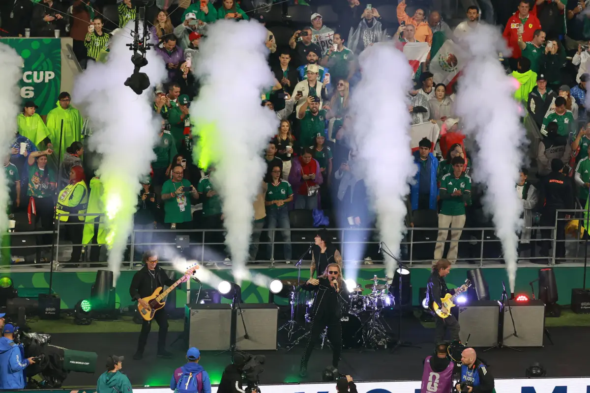 Maná medio tiempo México vs. Inglaterra, Foto EFE