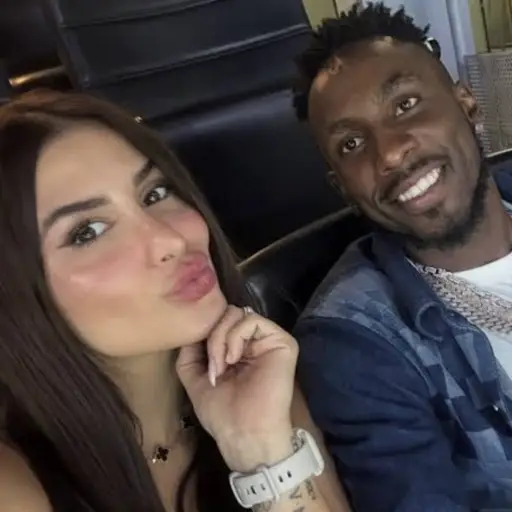La esposa de Julián Quiñones. ,Redes sociales. 