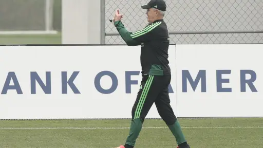 ¡Explota el Vasco! Aguirre está molesto por el cambio de horario del México vs Inglaterra