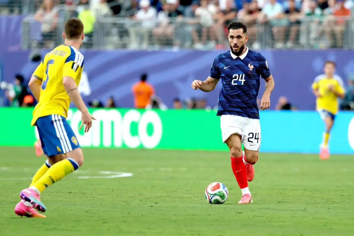 Rayan Cherki acumula pocas minutos con Francia durante el Mundial 2026., EFE