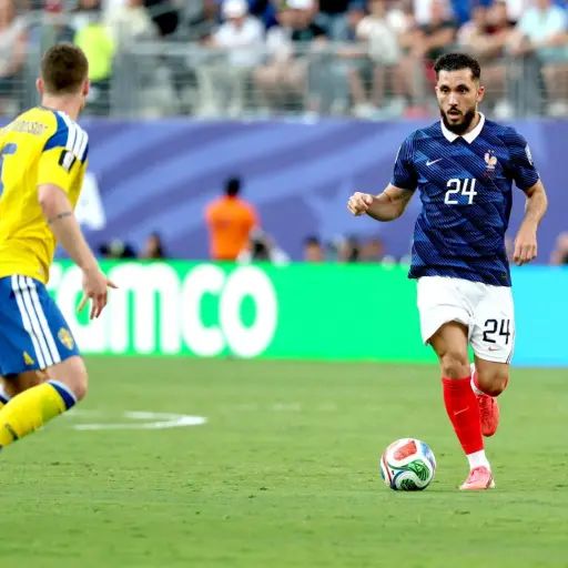 Rayan Cherki acumula pocas minutos con Francia durante el Mundial 2026. ,EFE