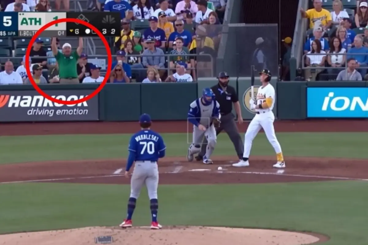 Mexicano grita gol de México a Ecuador en pleno juego de la MLB y se vuelve viral., Redes sociales.