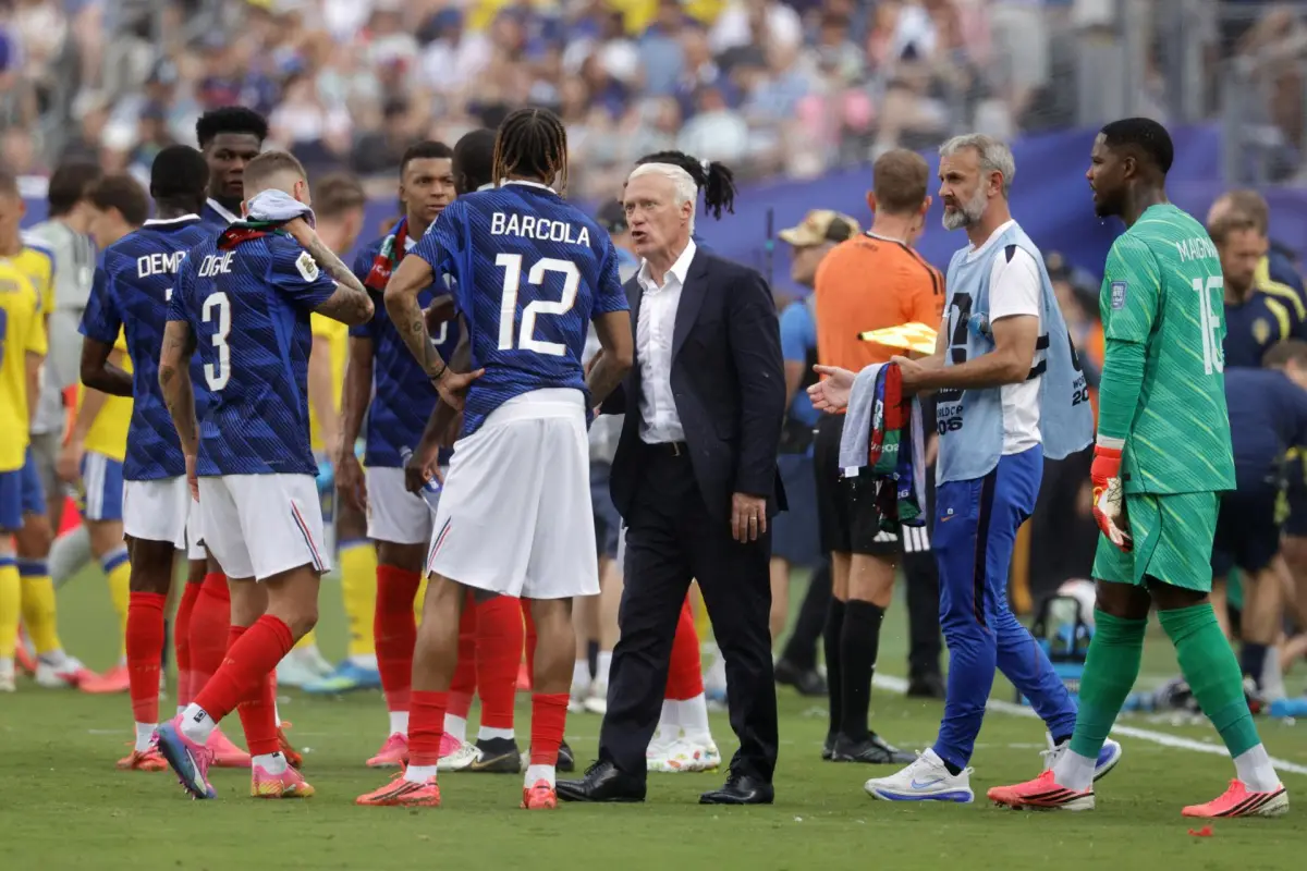 El seleccionador de Francia, Didier Deschamps, durante un partido del Mundial 2026., EFE