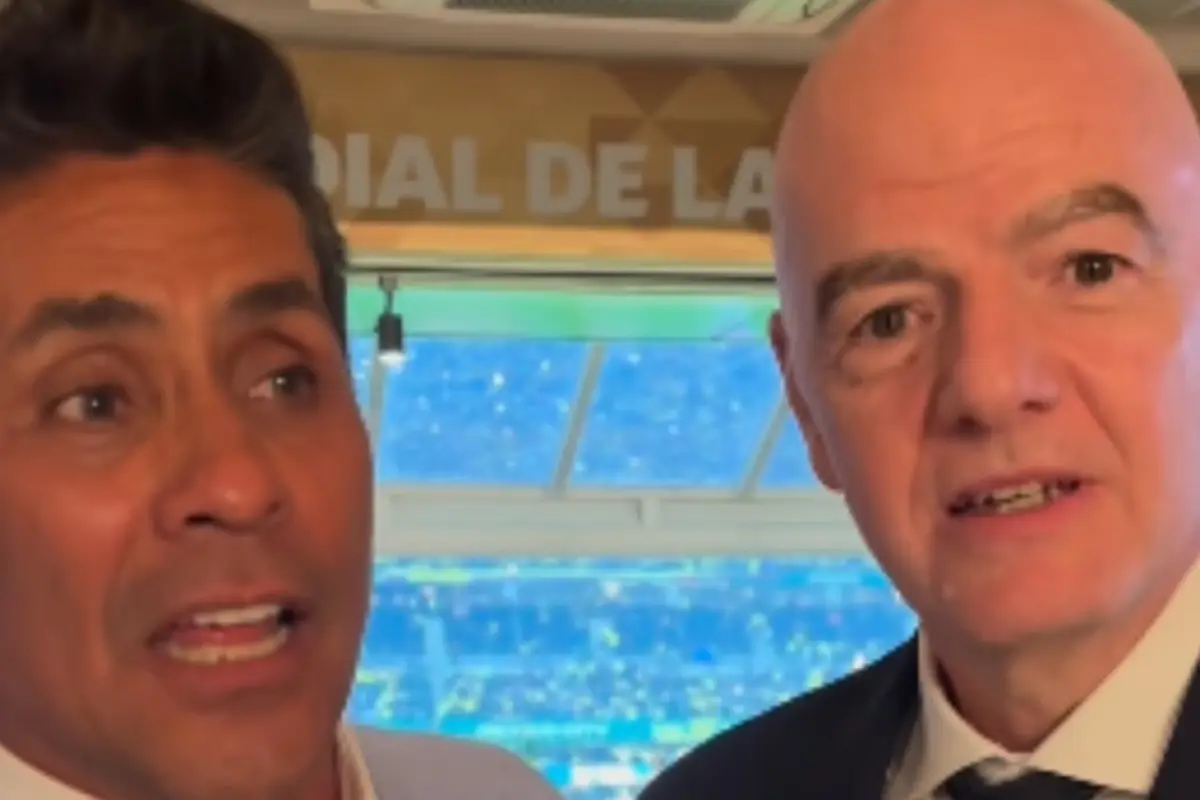 Nadie esperaba el regalo que Gianni Infantino le dio a Jorge Campos., Redes sociales.