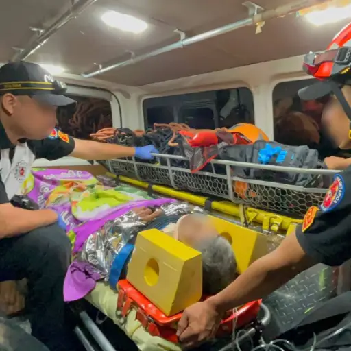 La persona rescatada tras permanecer desaparecida en Escuintla fue trasladada a un hospital. ,Bomberos Voluntarios