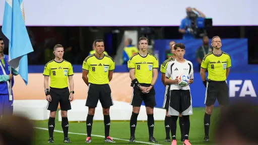 FIFA evaluaría el arbitraje de François Letexier tras el reclamo de Egipto