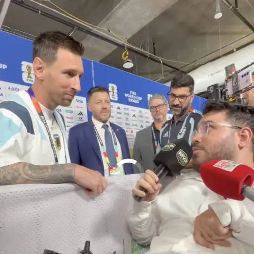 Manu Gutiérrez durante una entrevista con Messi en el Mundial 2026 ,Redes
