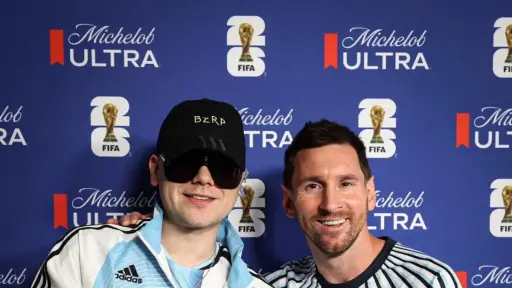 VIDEO: Bizarrap desata nueva polémica tras entregar el MVP a Messi 