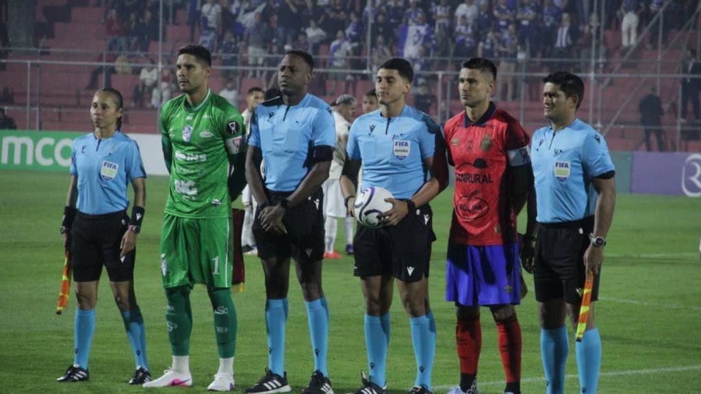 Copa Centroamericana 2026: Municipal vs. Cartaginés  | Alex Meoño 
