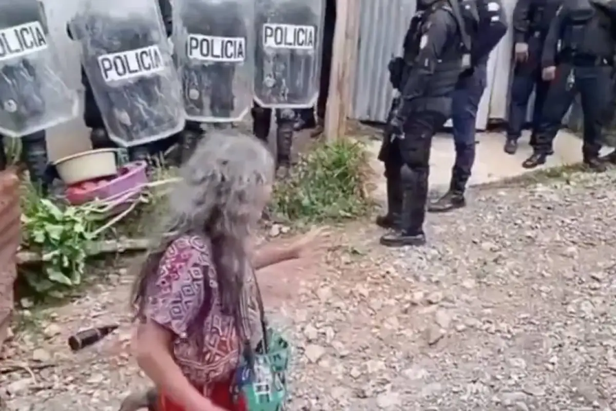 Proceso de desalojo en Santa María Nebaj, Quiché., redes sociales