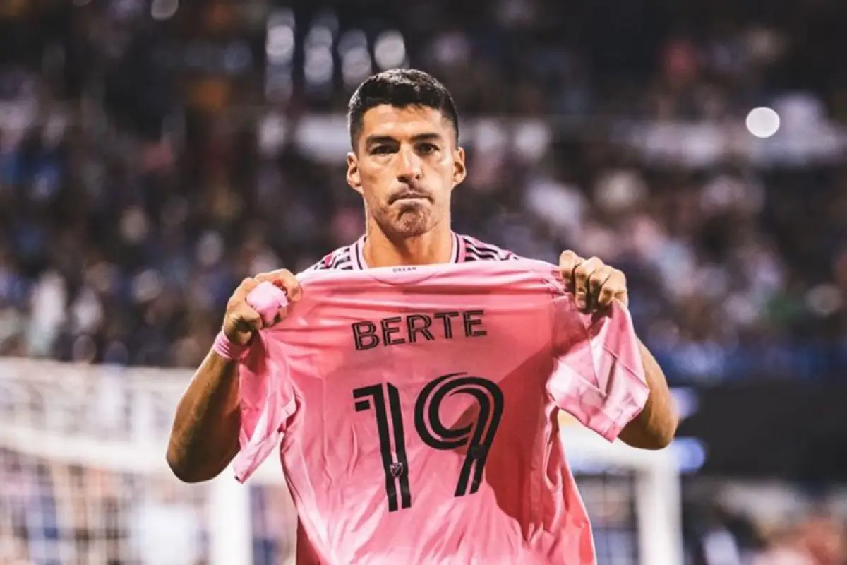 Luis Suárez y un mensaje de apoyo a Germán Berterame