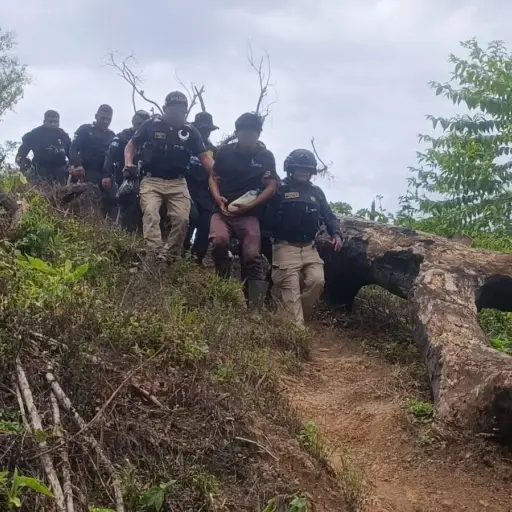 El guardarrecursos fue rescatado por las fuerzas de seguridad. ,PNC