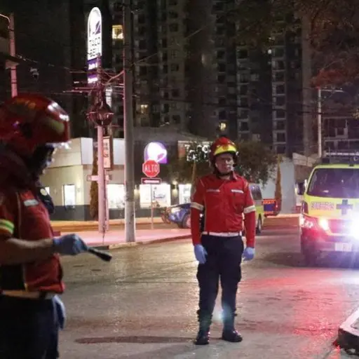 . ,Bomberos Municipales
