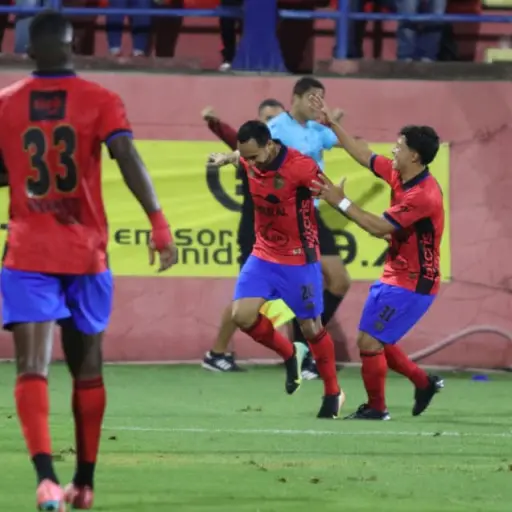 Celebración de César Archila frente a Deportivo Mixco 