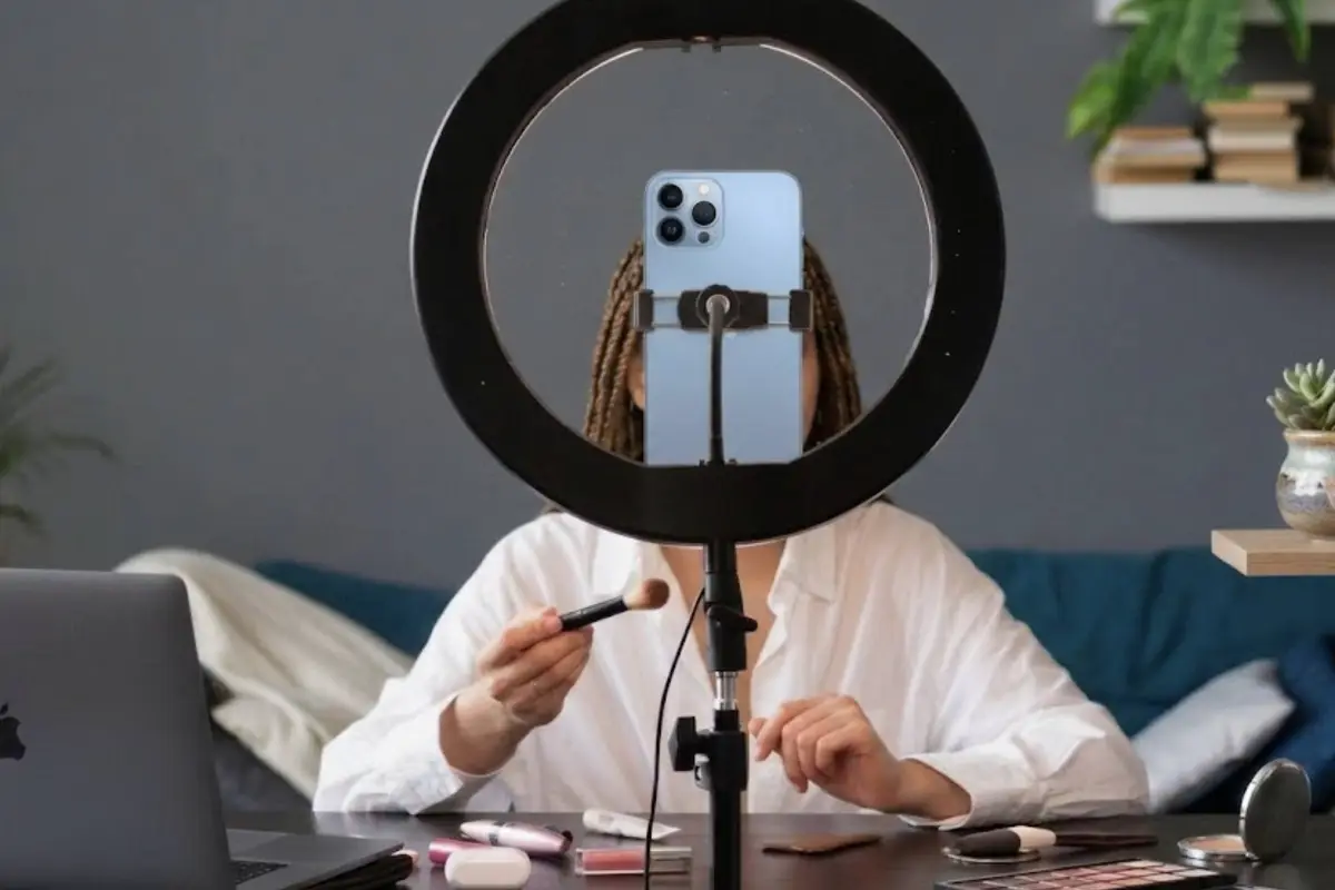 Influencer desata polémica al asegurar que hizo un supuesto pacto satánico para alcanzar la fama., Redes sociales. 