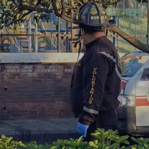 Área del hallazgo de parte de un cuerpo en la zona 8 capitalina. ,Bomberos Voluntarios