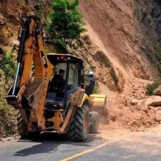 Atención de emergencias en carreteras durante el invierno en Guatemala 2026. ,CIV