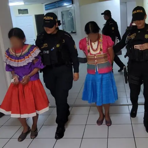 Madre e hija fueron detenidas en seguimiento a un crimen en Chiquimula. ,PNC