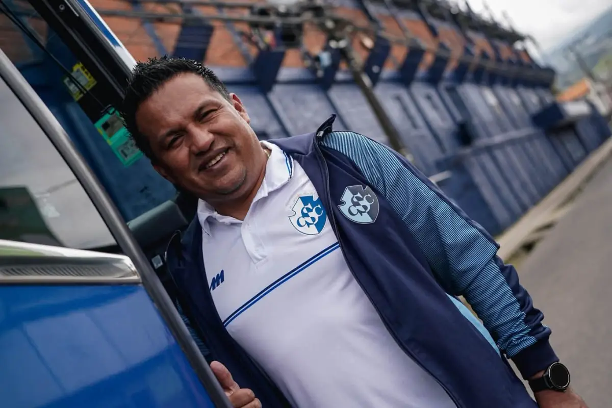 Amarini Villatoro, técnico del Cartaginés de Costa Rica - Cartaginés