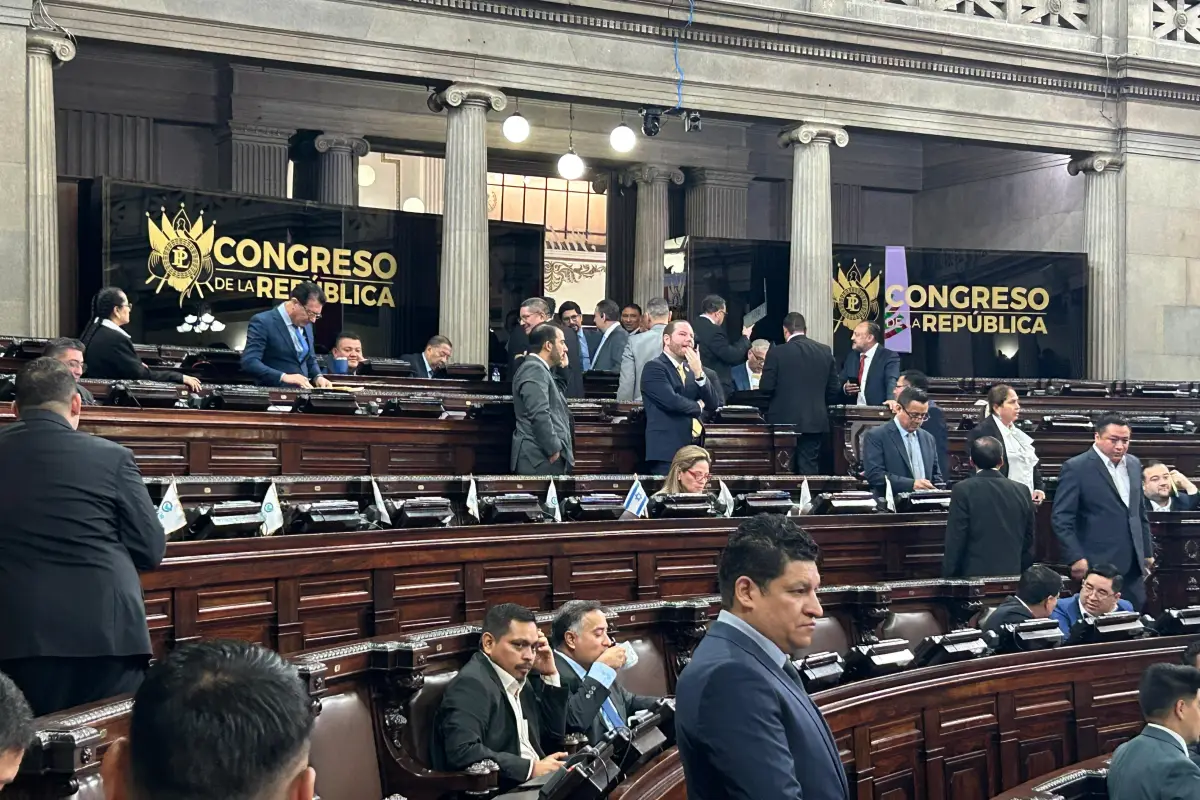 Con 107 votos a favor se aprobaron las reformas a la Ley Temporal de Desarrollo Integral, Foto Omar Solís