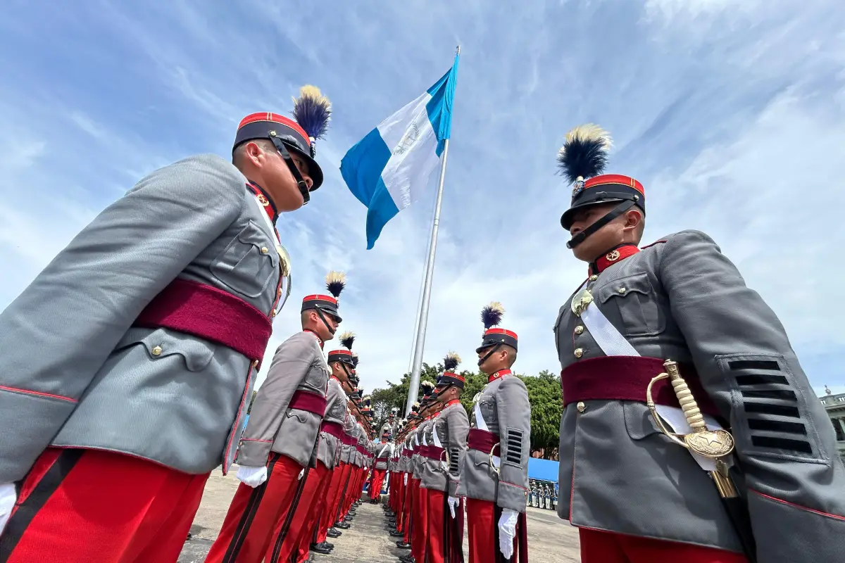 Ceremonia por el Día de la Bandera, el lunes 17 de agosto en plaza de la Constitución, Ciudad de Guatemala., Omar Solís/Emisoras Unidas