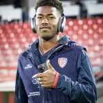 Yael Trepy, delantero francés de 20 años que milita en el Cagliari y permanece en coma inducido después de estar a punto de morir ahogado - Cagliari