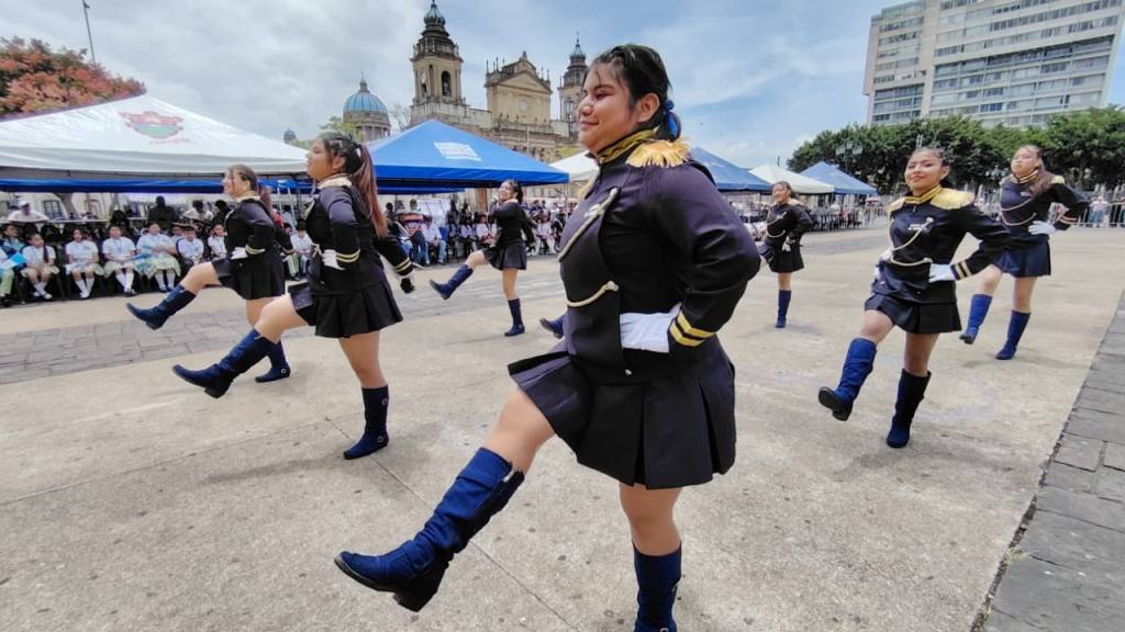 Ceremonia del Día Nacional de la Bandera en la plaza de la Constitución, el 17 de agosto de 2026. | Omar Solís/EU
