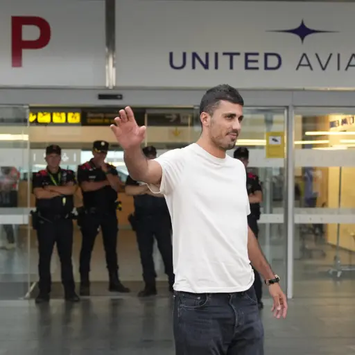 Llegada de Rodri Hernández a Barcelona - EFE