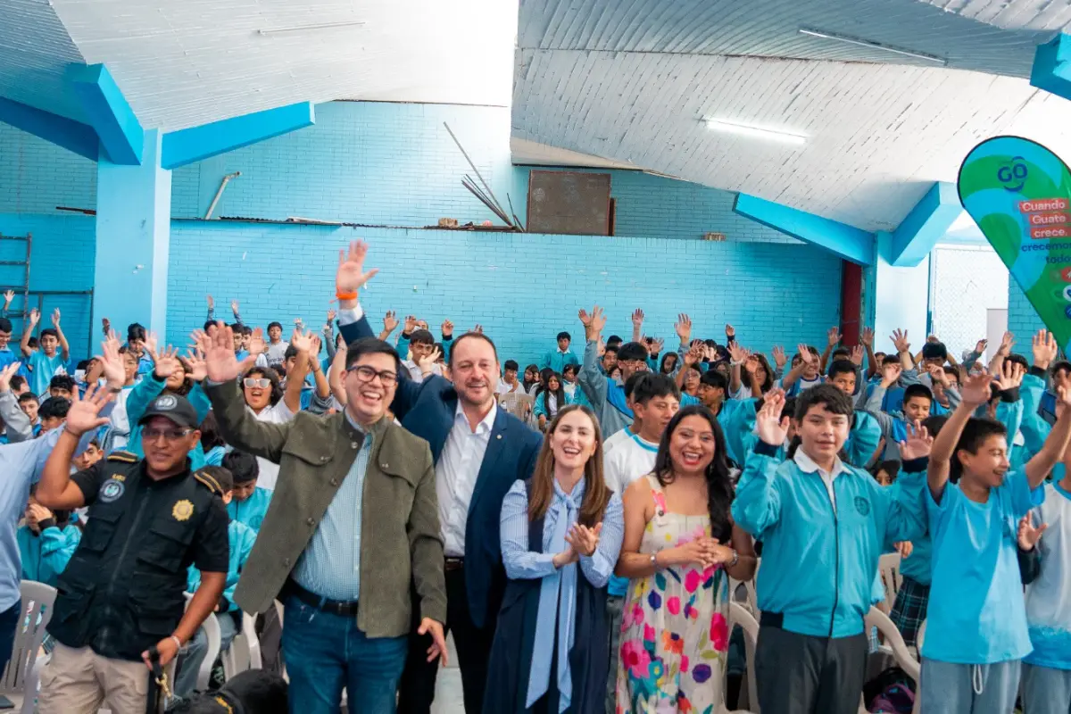 Tigo capacita a jóvenes en temas de ciberseguridad y herramientas digitales, Cortesía