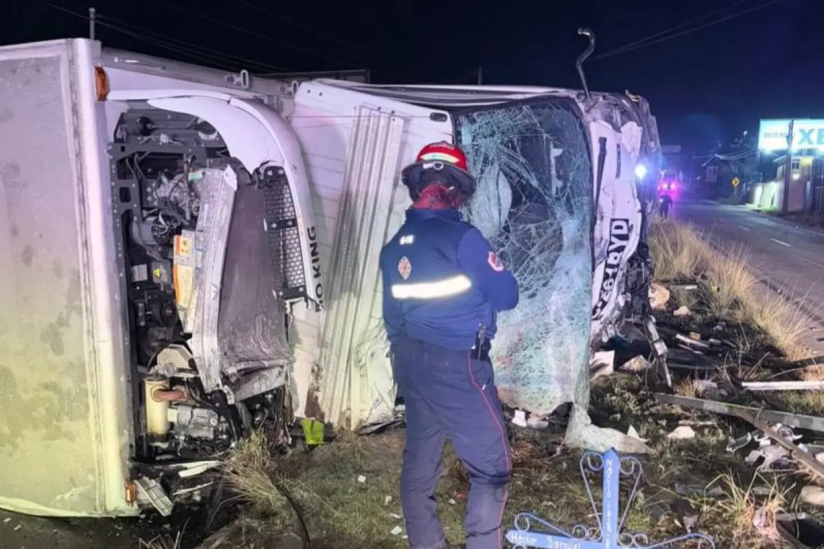 ., Bomberos Municipales Departamentales