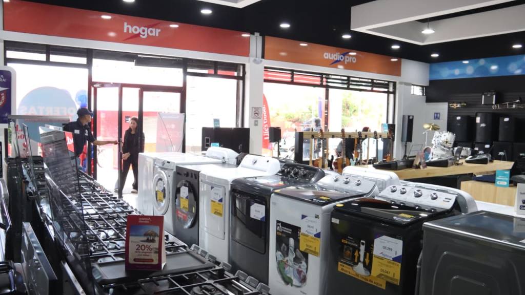 Electrónica Panamericana inaugura sucursal en Mazatenango | Alex Meoño