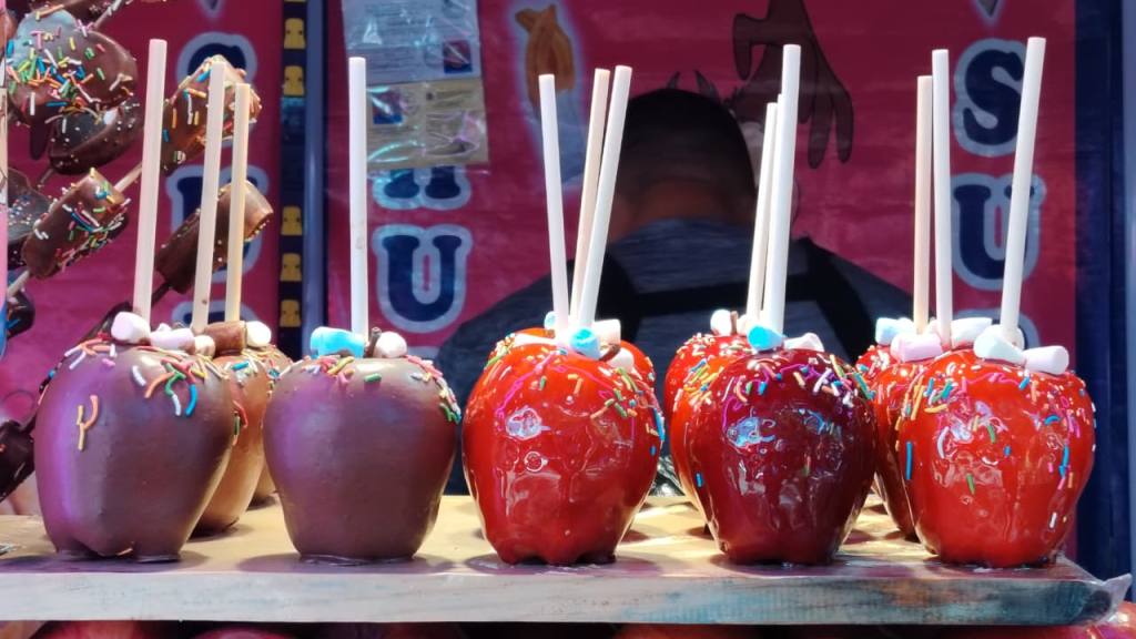Guatemaltecos disfrutan de la Feria de Jocotenango 2026 | Omar Solis