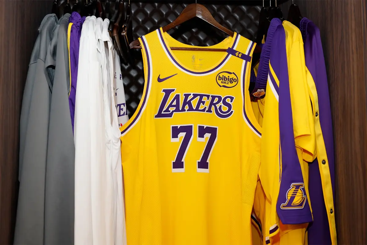 Camiseta de Luka Doncic de Los Ángeles Lakers - Lakers