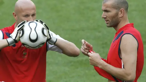 Fabien Barthez, nuevo entrenador de los porteros en selección de Francia 