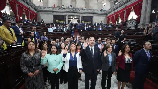 Congreso juramenta a Comisión de Postulación para elección de Contralor General