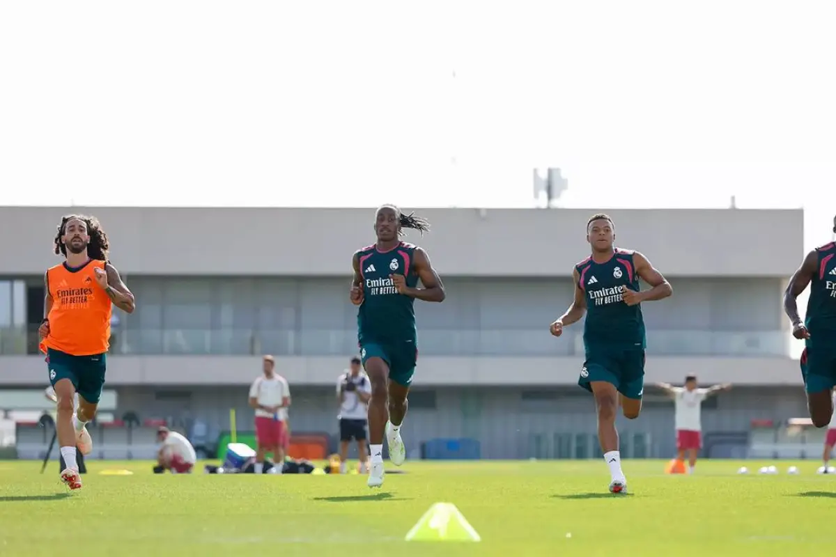 Real Madrid completó su primer entreno con casi toda la plantilla - Real Madrid C.F.