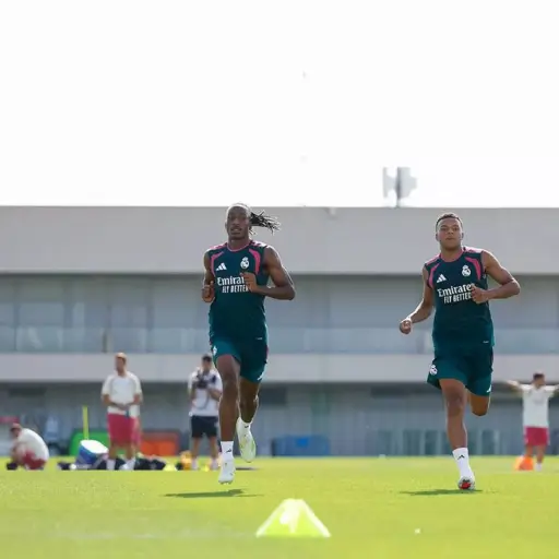 Real Madrid completó su primer entreno con casi toda la plantilla - Real Madrid C.F.